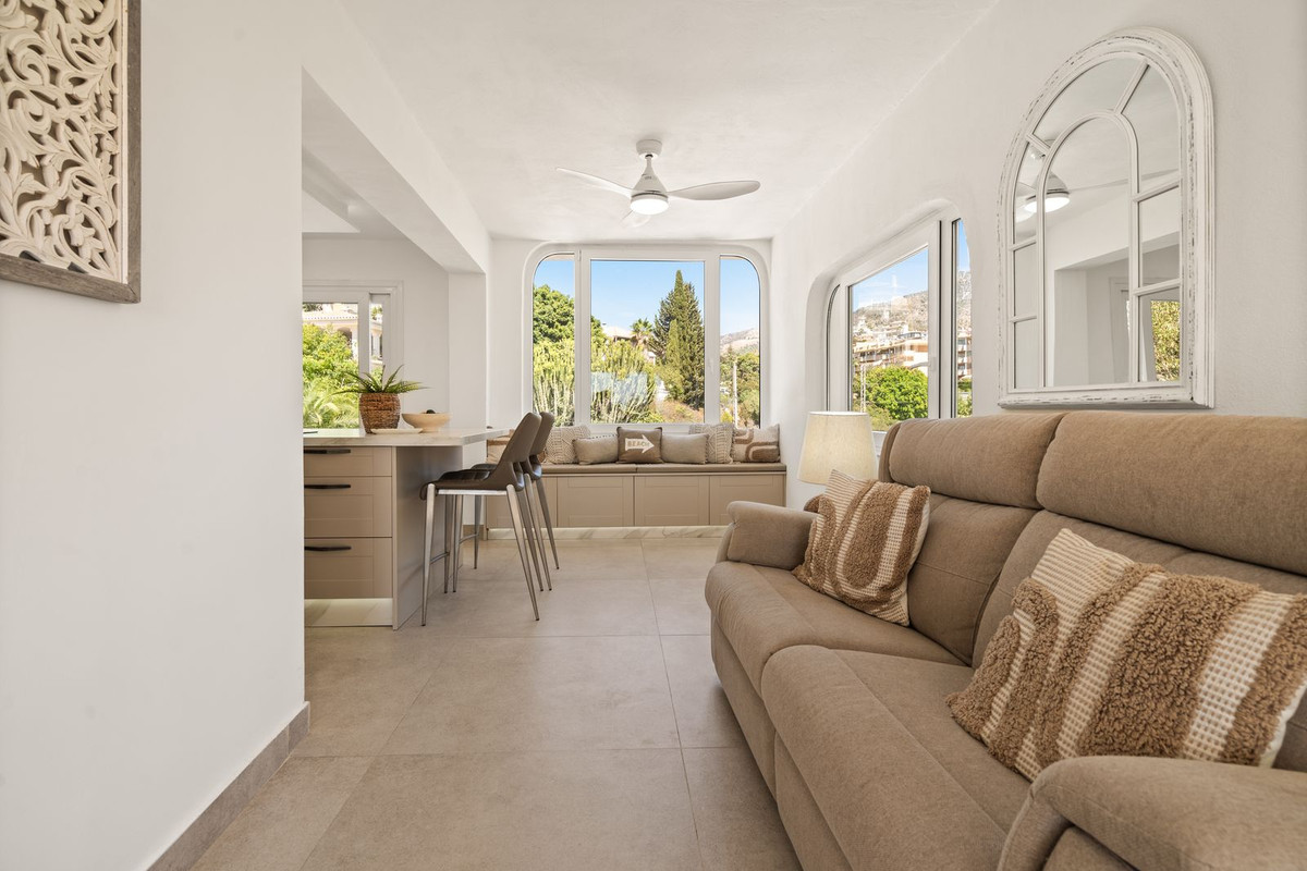 3 Bed Townhouse for sale in Torreblanca Costa Del Sol, Málaga, Spain