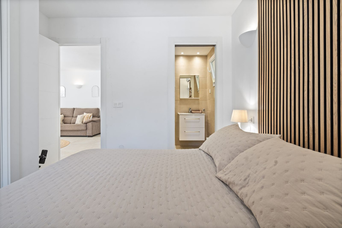 3 Bed Townhouse for sale in Torreblanca Costa Del Sol, Málaga, Spain