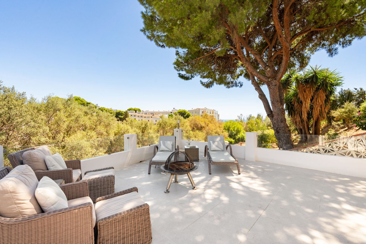 3 Bed Townhouse for sale in Torreblanca Costa Del Sol, Málaga, Spain