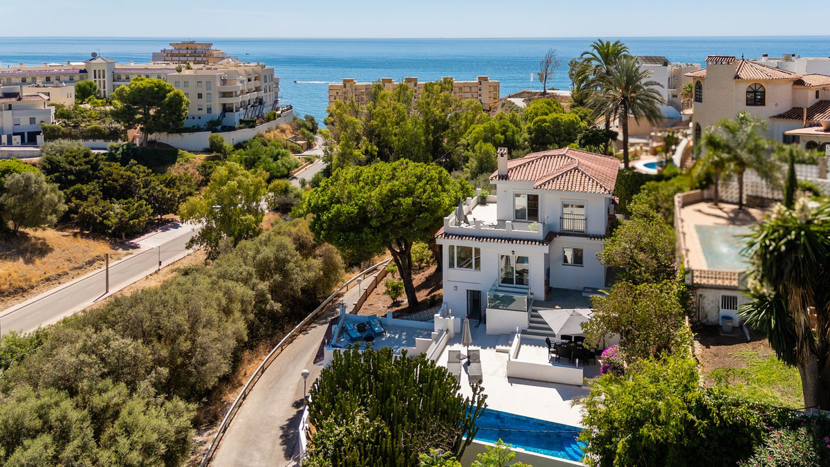 3 Bed Townhouse for sale in Torreblanca Costa Del Sol, Málaga, Spain