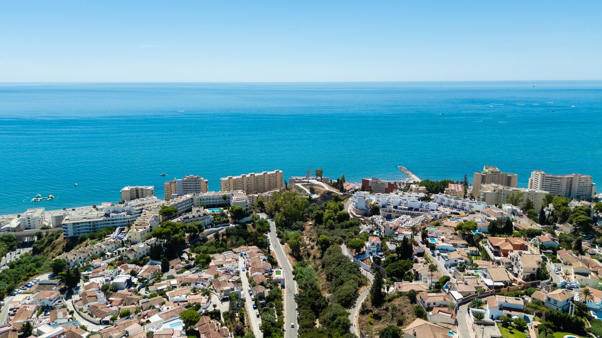 3 Bed Townhouse for sale in Torreblanca Costa Del Sol, Málaga, Spain