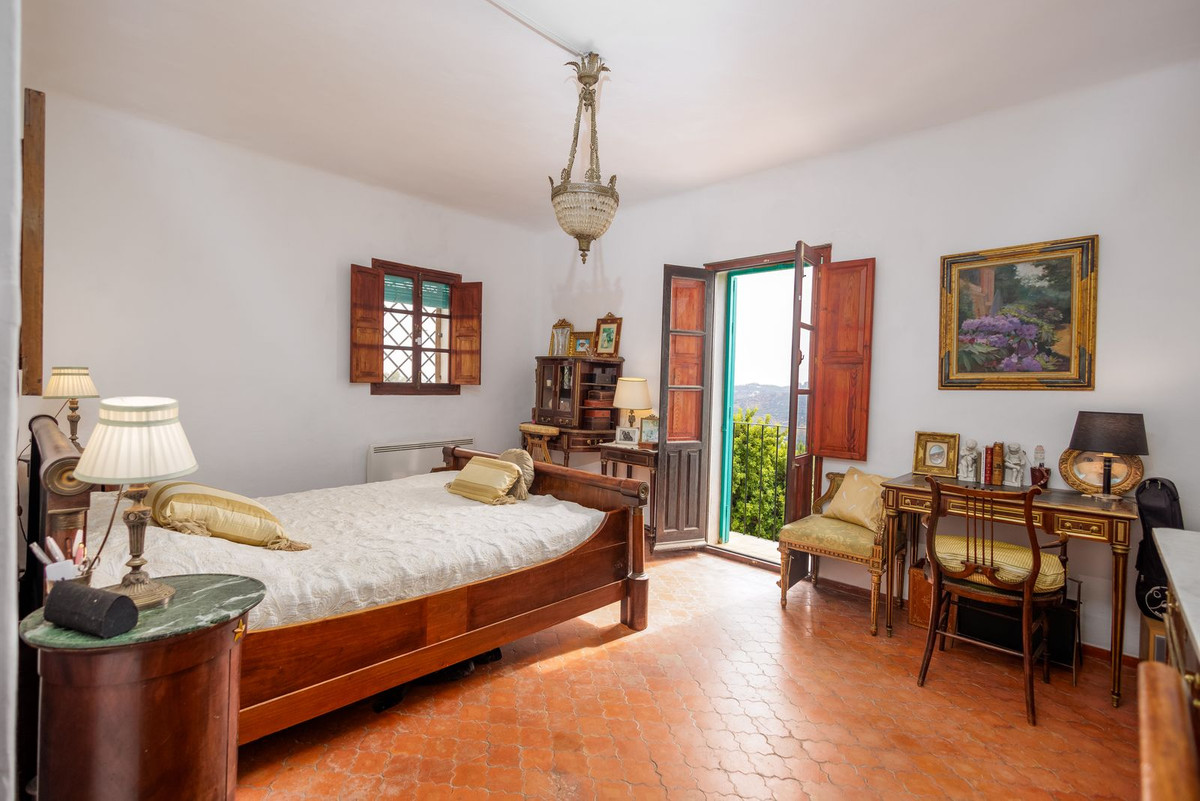Se vende Finca - Cortijo de 7 dormitorios en Costa Del Sol East, Málaga, España