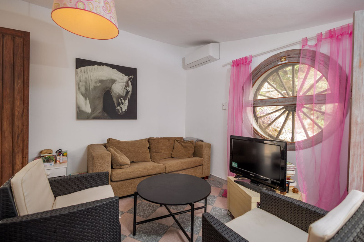 Se vende Finca - Cortijo de 7 dormitorios en Costa Del Sol East, Málaga, España