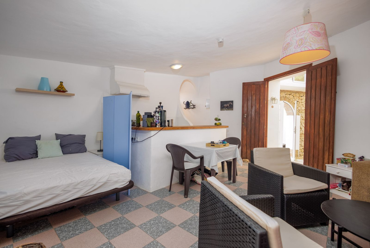 Se vende Finca - Cortijo de 7 dormitorios en Costa Del Sol East, Málaga, España