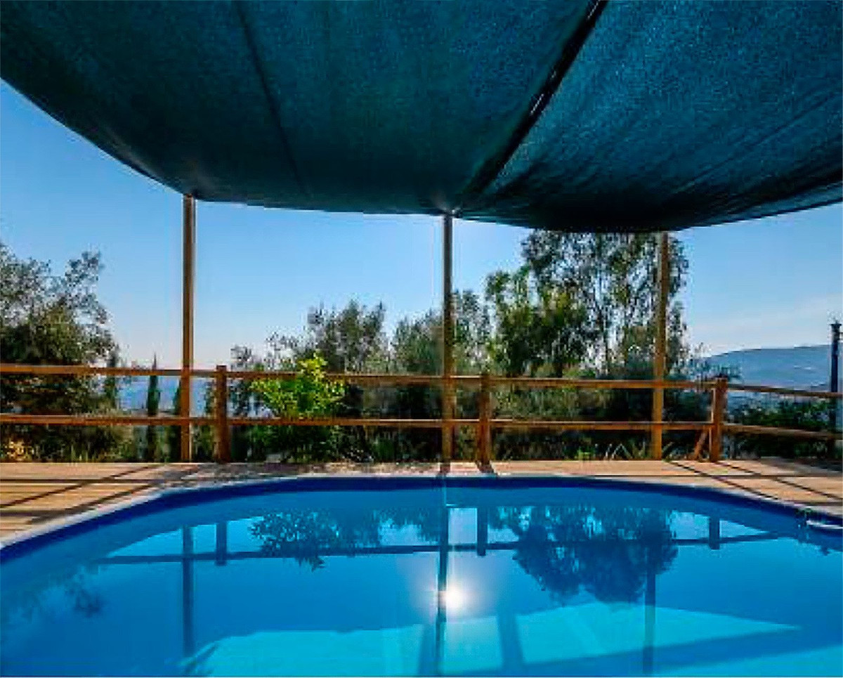 Se vende Finca - Cortijo de 7 dormitorios en Costa Del Sol East, Málaga, España