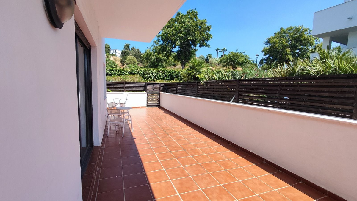 Se vende Apartamento Planta Baja de 3 dormitorios en Costa Del Sol, Málaga, España
