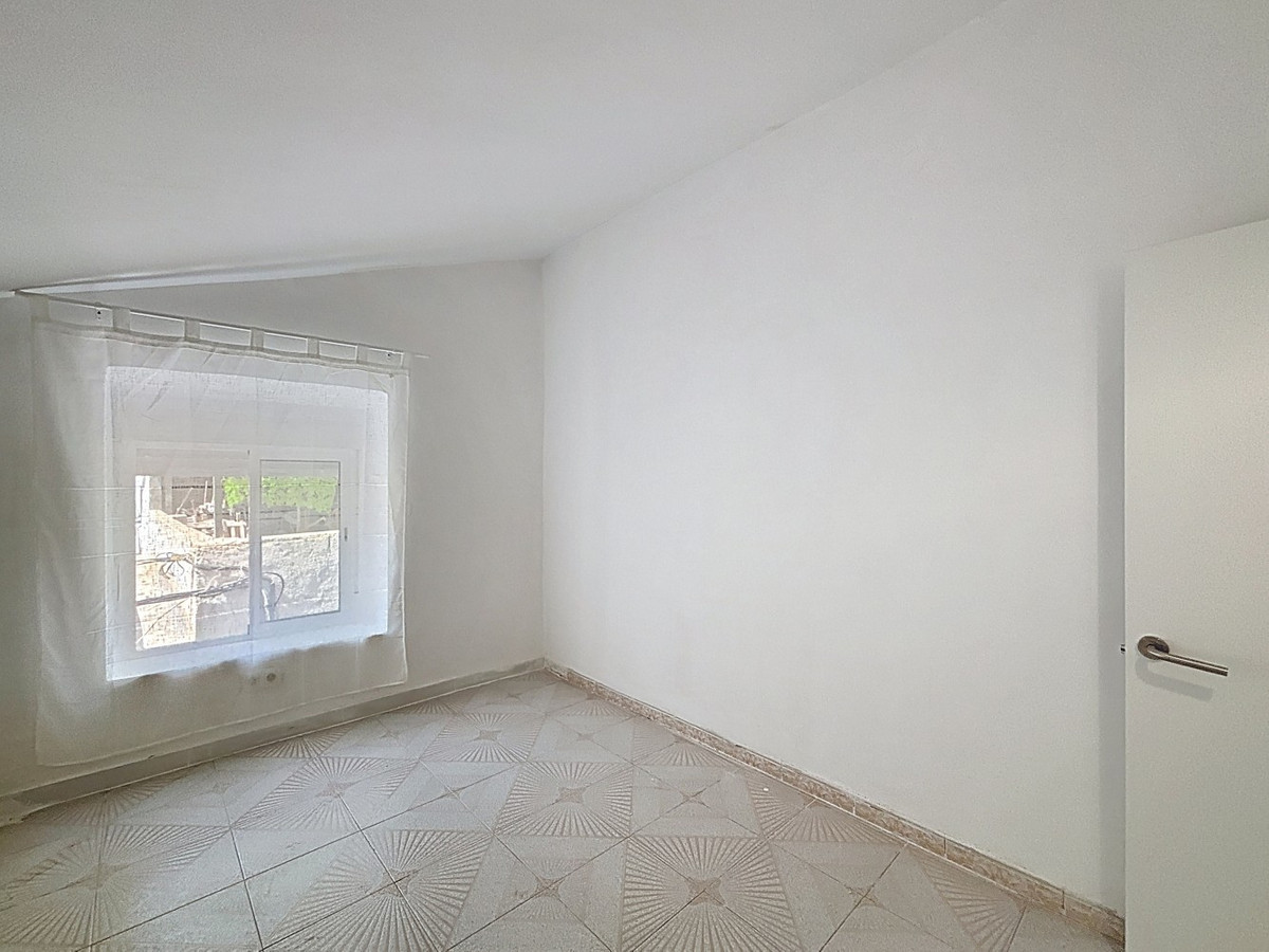 Se vende Pareada de 2 dormitorios en Costa Del Sol East, Málaga, España