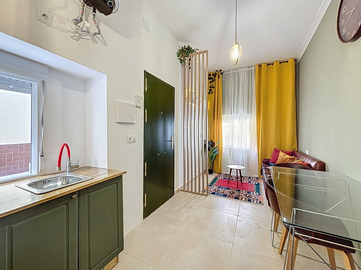 Se vende Pareada de 2 dormitorios en Costa Del Sol East, Málaga, España