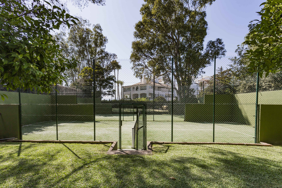 2 Bed Apartment for sale in Río Real Costa Del Sol, Málaga, Spain