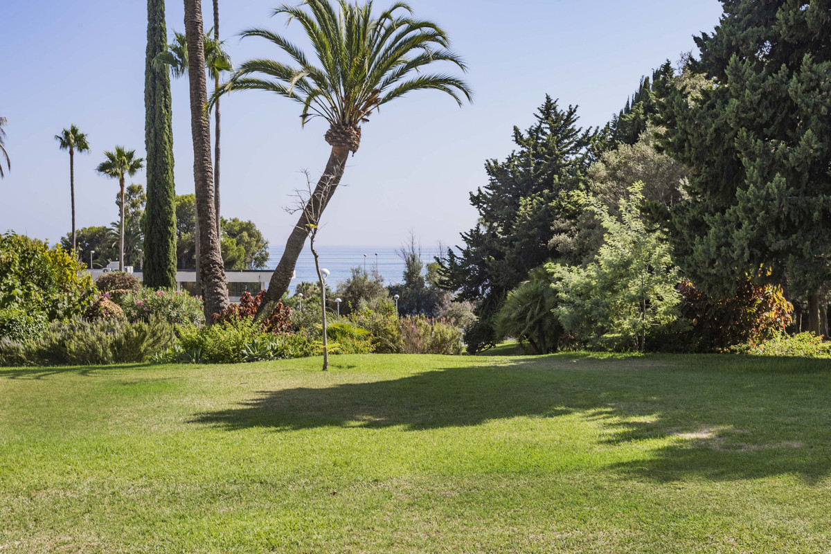 2 Bed Apartment for sale in Río Real Costa Del Sol, Málaga, Spain