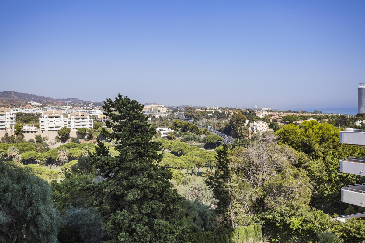 2 Bed Apartment for sale in Río Real Costa Del Sol, Málaga, Spain