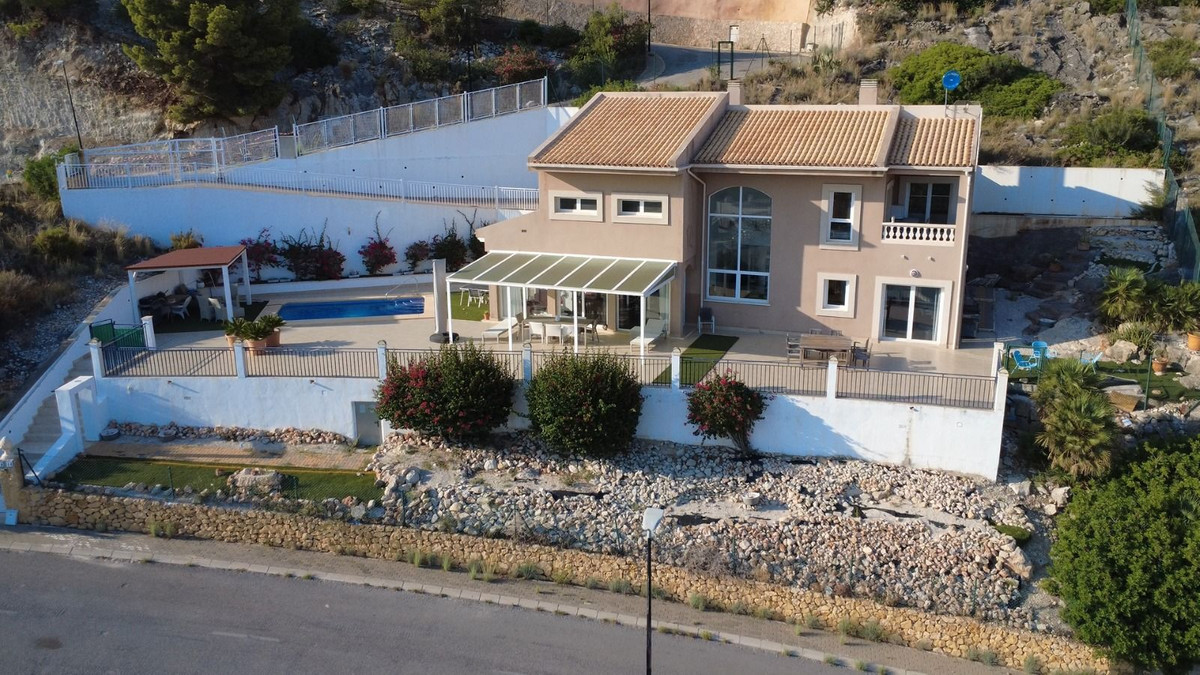 Se vende Villa - Chalet de 3 dormitorios en Costa Blanca, Alicante, España
