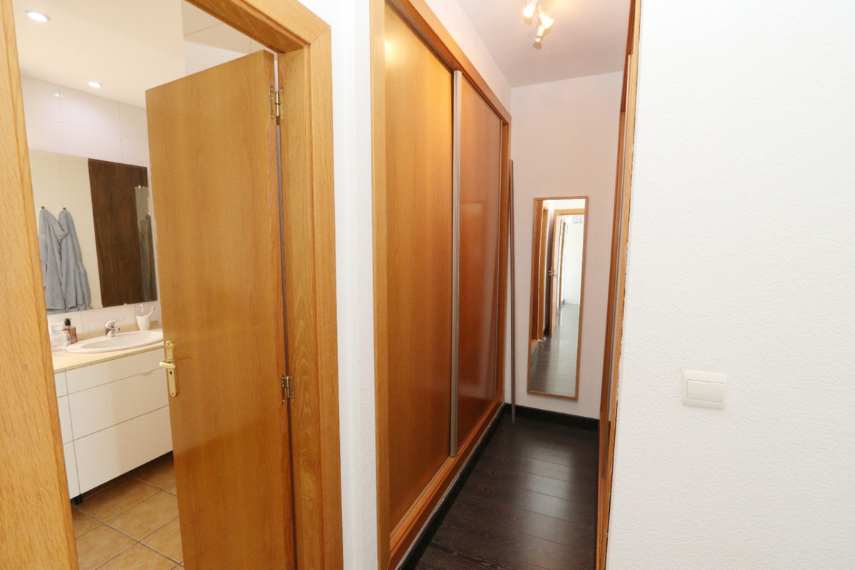 Se vende Villa - Chalet de 3 dormitorios en Costa Blanca, Alicante, España