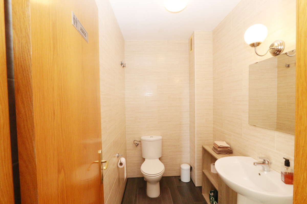 Se vende Villa - Chalet de 3 dormitorios en Costa Blanca, Alicante, España