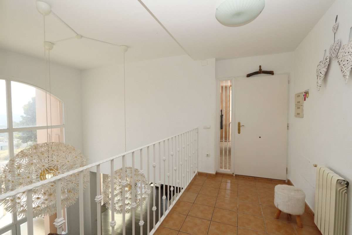 Se vende Villa - Chalet de 3 dormitorios en Costa Blanca, Alicante, España