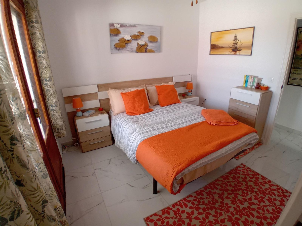 Se vende Villa - Chalet de 4 dormitorios en Costa Calida, Murcia, España