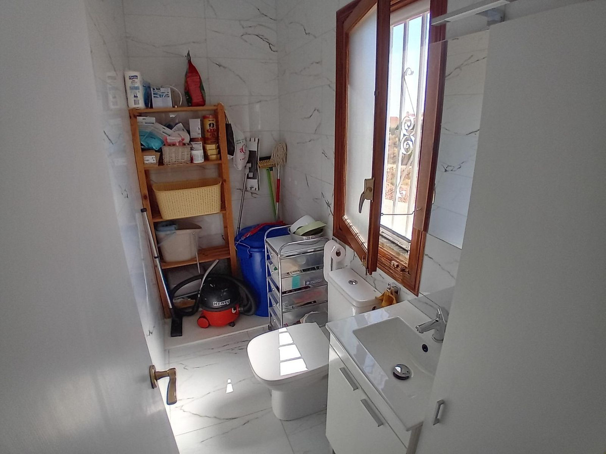 Se vende Villa - Chalet de 4 dormitorios en Costa Calida, Murcia, España
