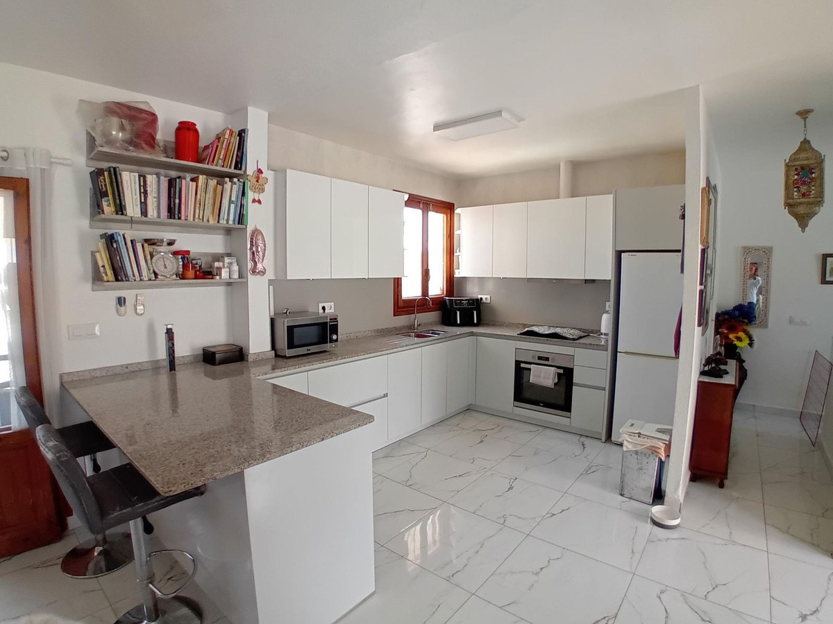 Se vende Villa - Chalet de 4 dormitorios en Costa Calida, Murcia, España