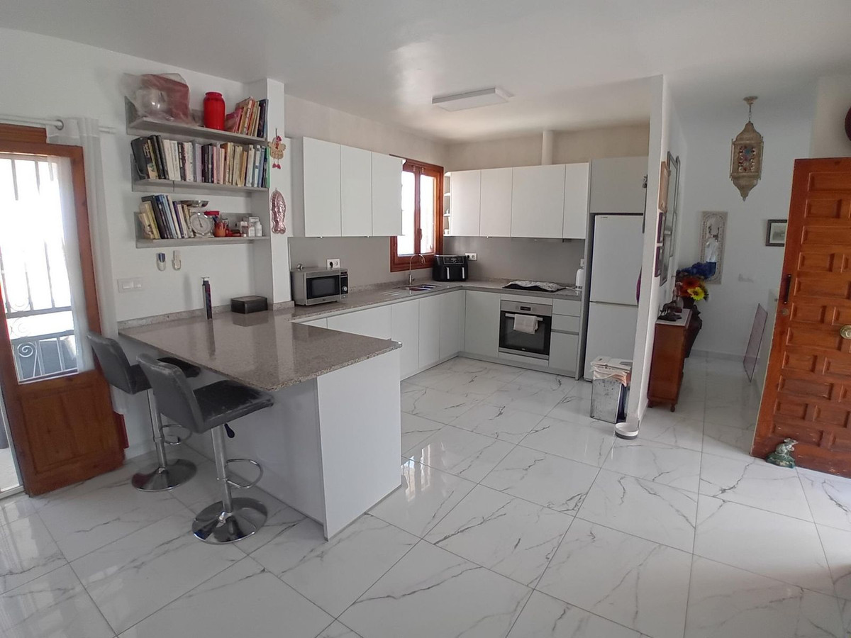 Se vende Villa - Chalet de 4 dormitorios en Costa Calida, Murcia, España