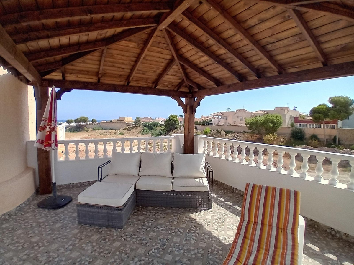 Se vende Villa - Chalet de 4 dormitorios en Costa Calida, Murcia, España