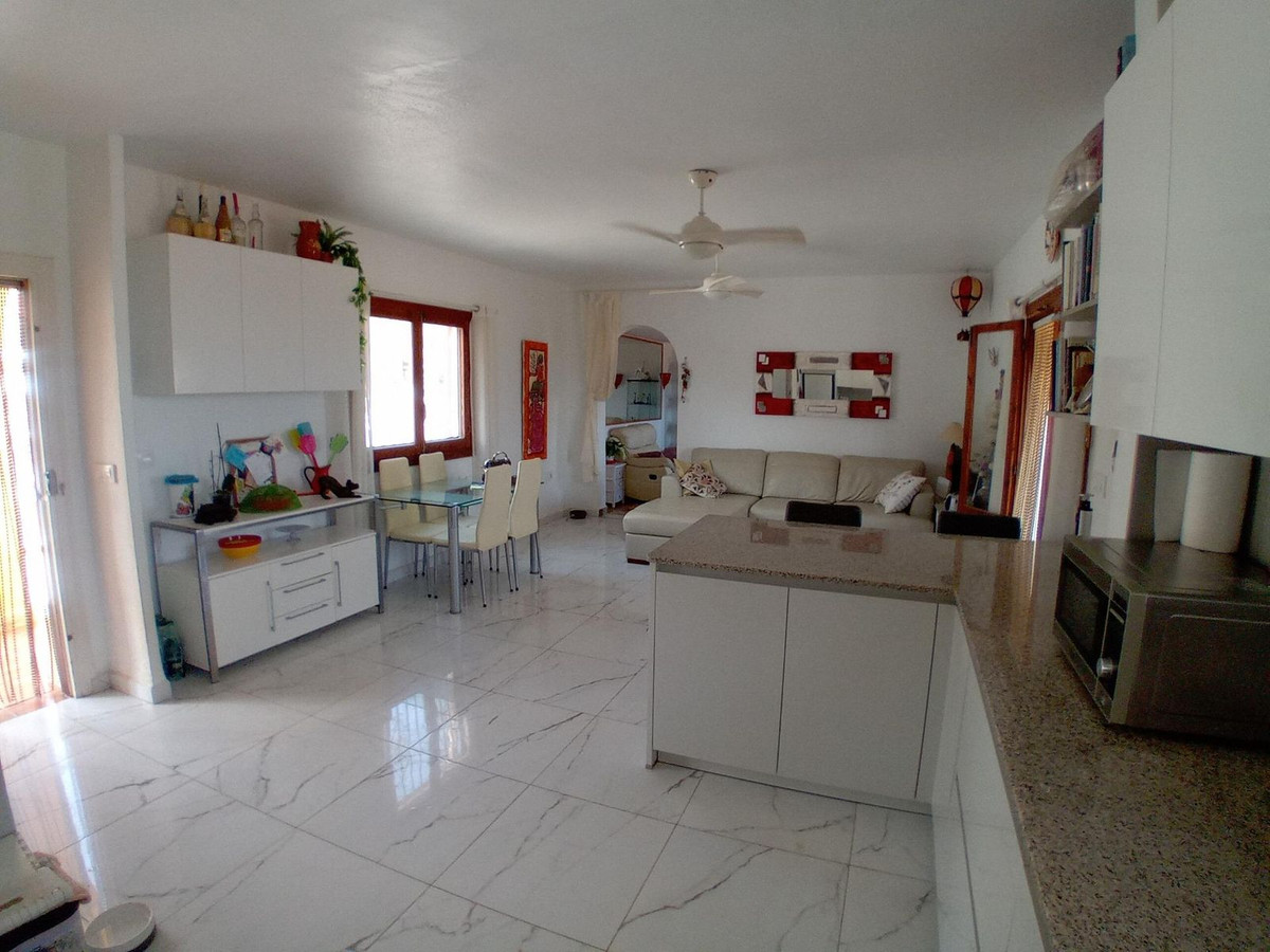 Se vende Villa - Chalet de 4 dormitorios en Costa Calida, Murcia, España