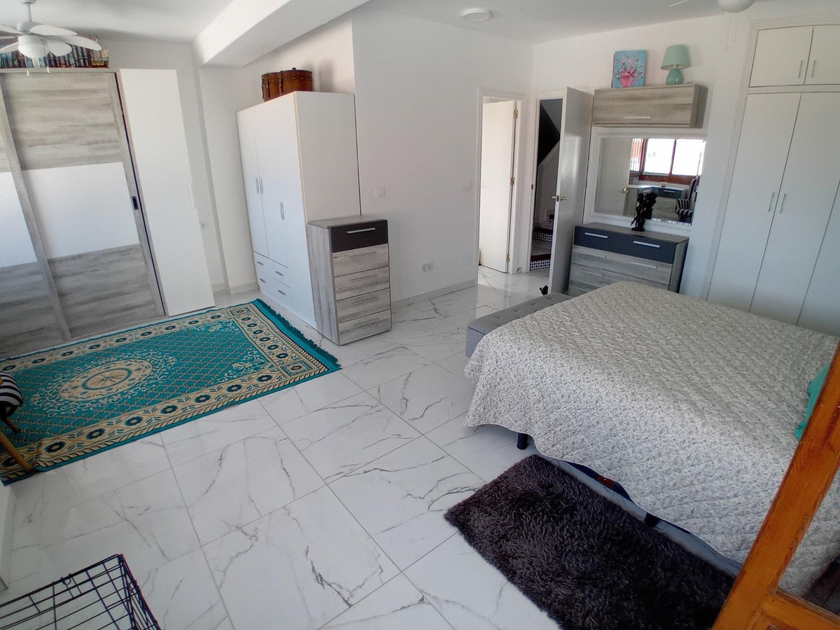 Se vende Villa - Chalet de 4 dormitorios en Costa Calida, Murcia, España