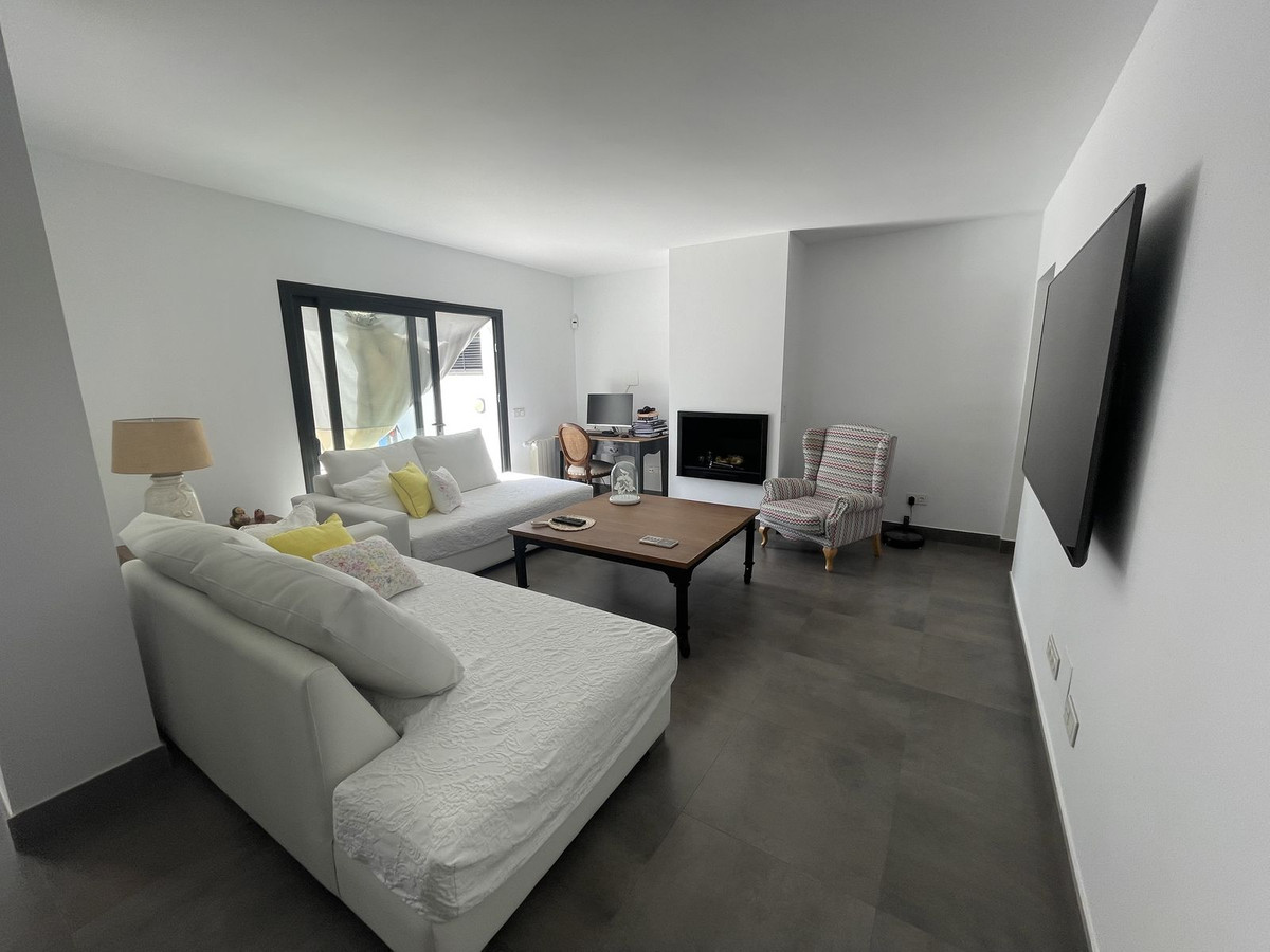 3 Bed Townhouse for sale in San Pedro De Alcántara Costa Del Sol, Málaga, Spain