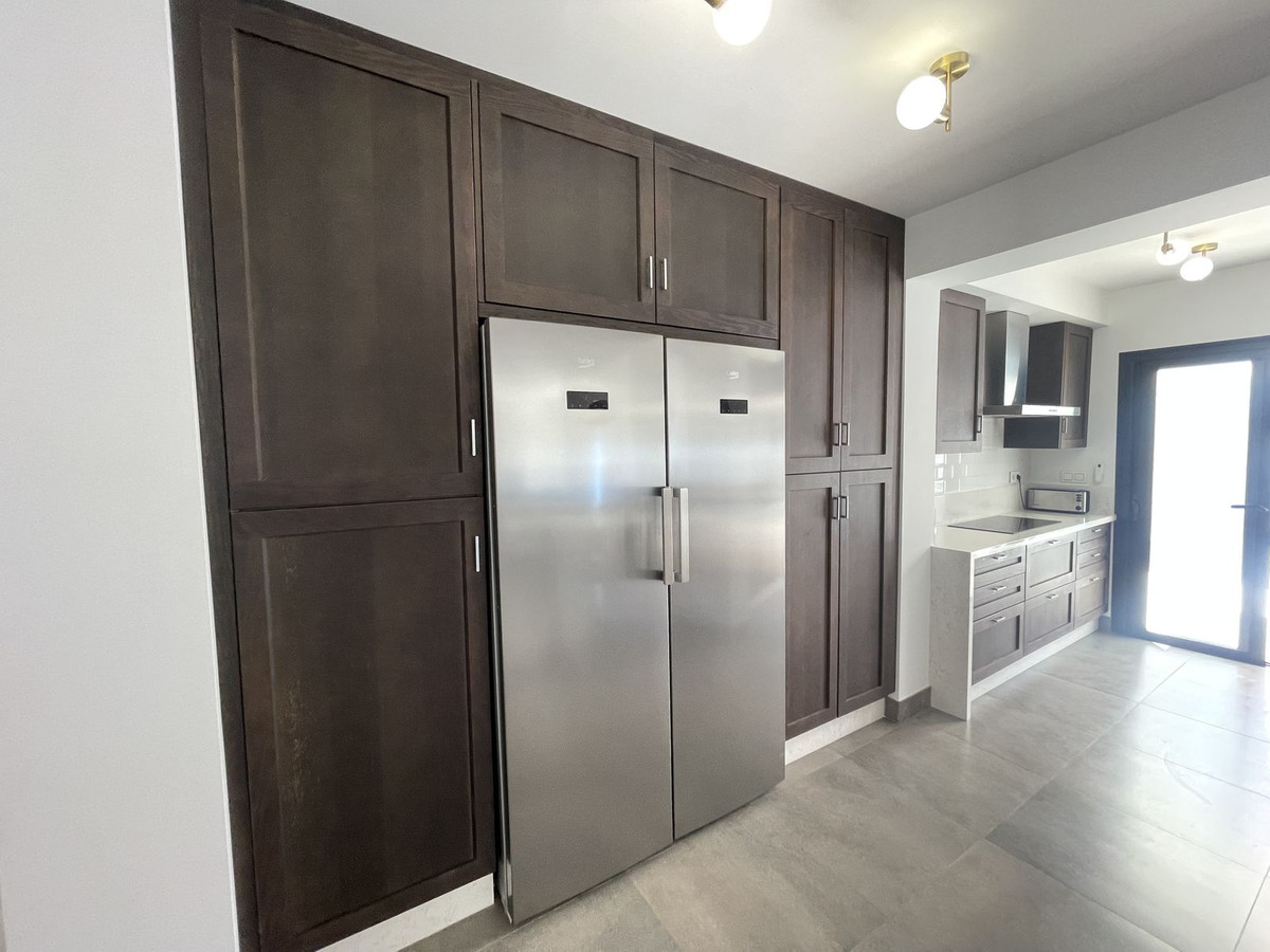 3 Bed Townhouse for sale in San Pedro De Alcántara Costa Del Sol, Málaga, Spain
