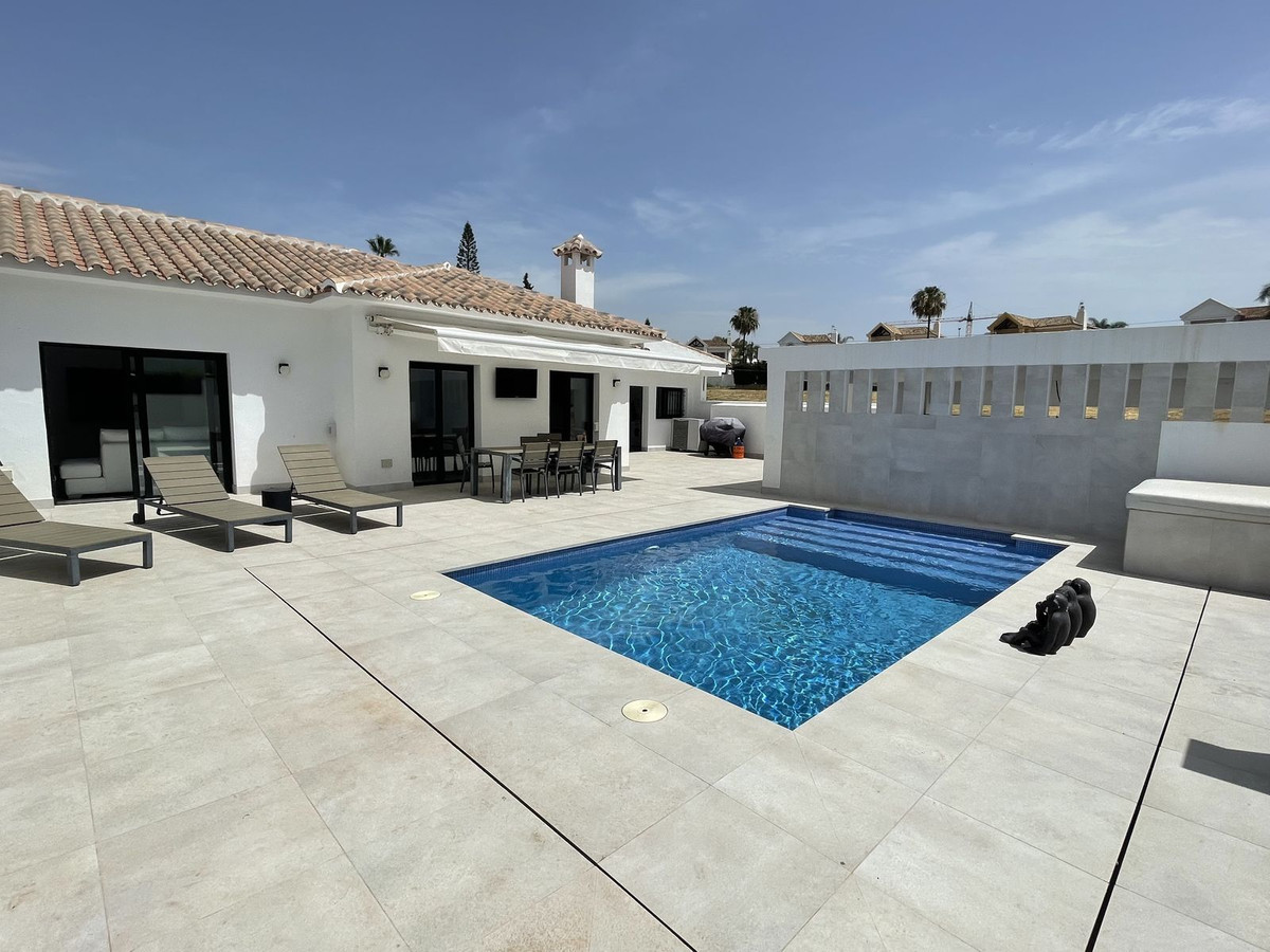 3 Bed Townhouse for sale in San Pedro De Alcántara Costa Del Sol, Málaga, Spain