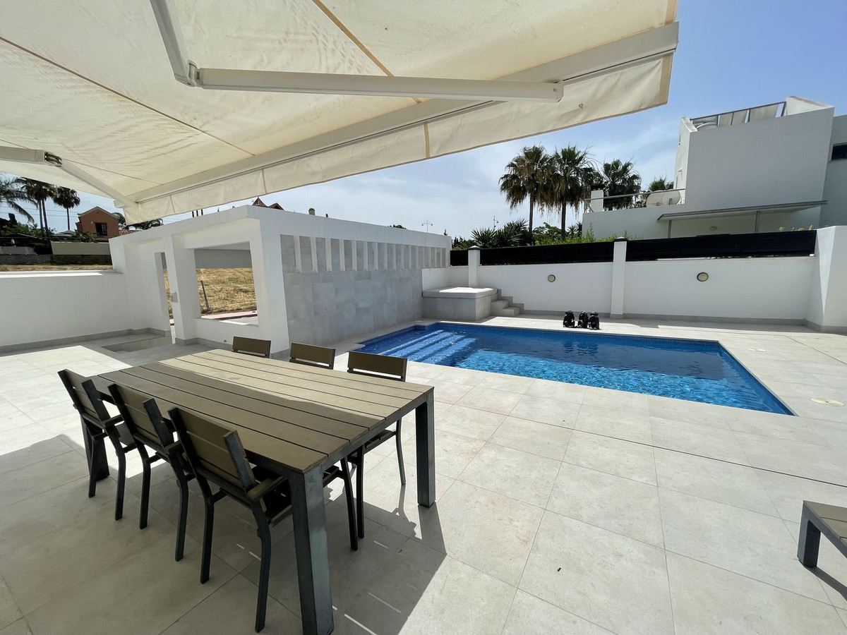 3 Bed Townhouse for sale in San Pedro De Alcántara Costa Del Sol, Málaga, Spain