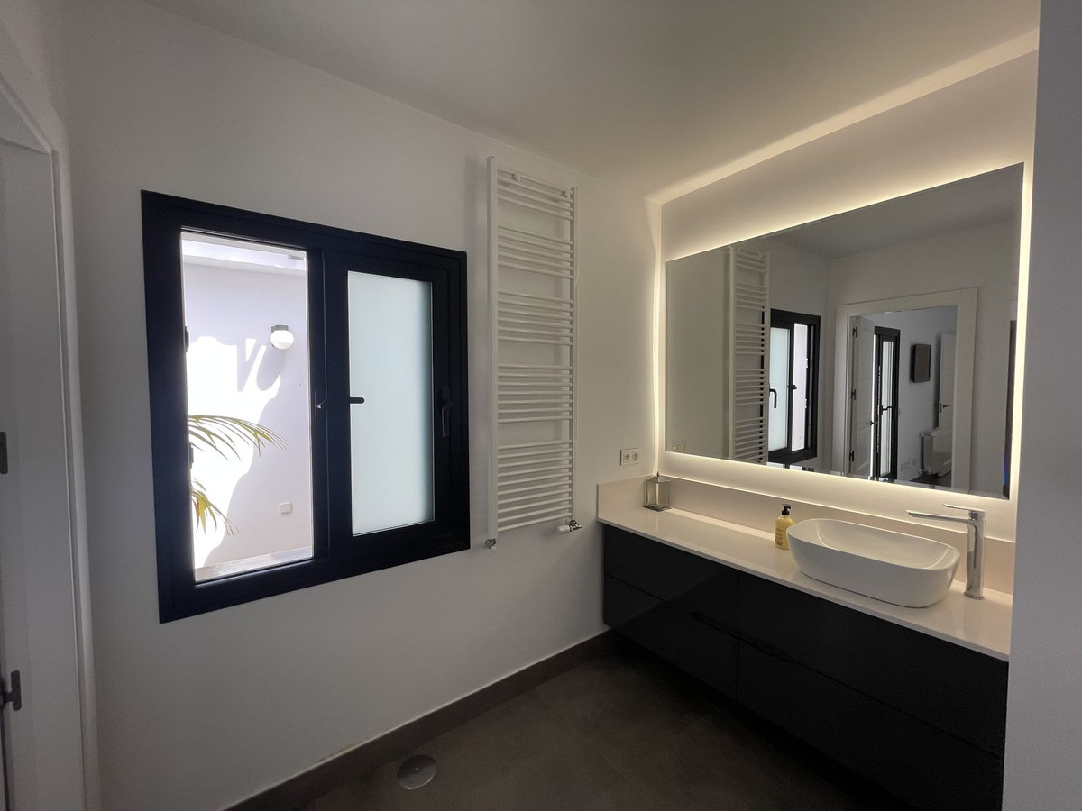 3 Bed Townhouse for sale in San Pedro De Alcántara Costa Del Sol, Málaga, Spain