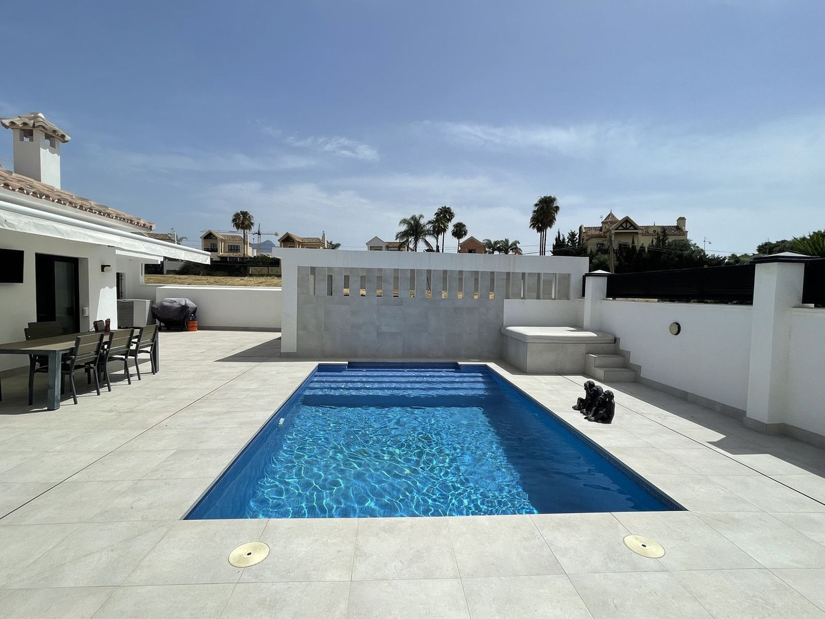 3 Bed Townhouse for sale in San Pedro De Alcántara Costa Del Sol, Málaga, Spain