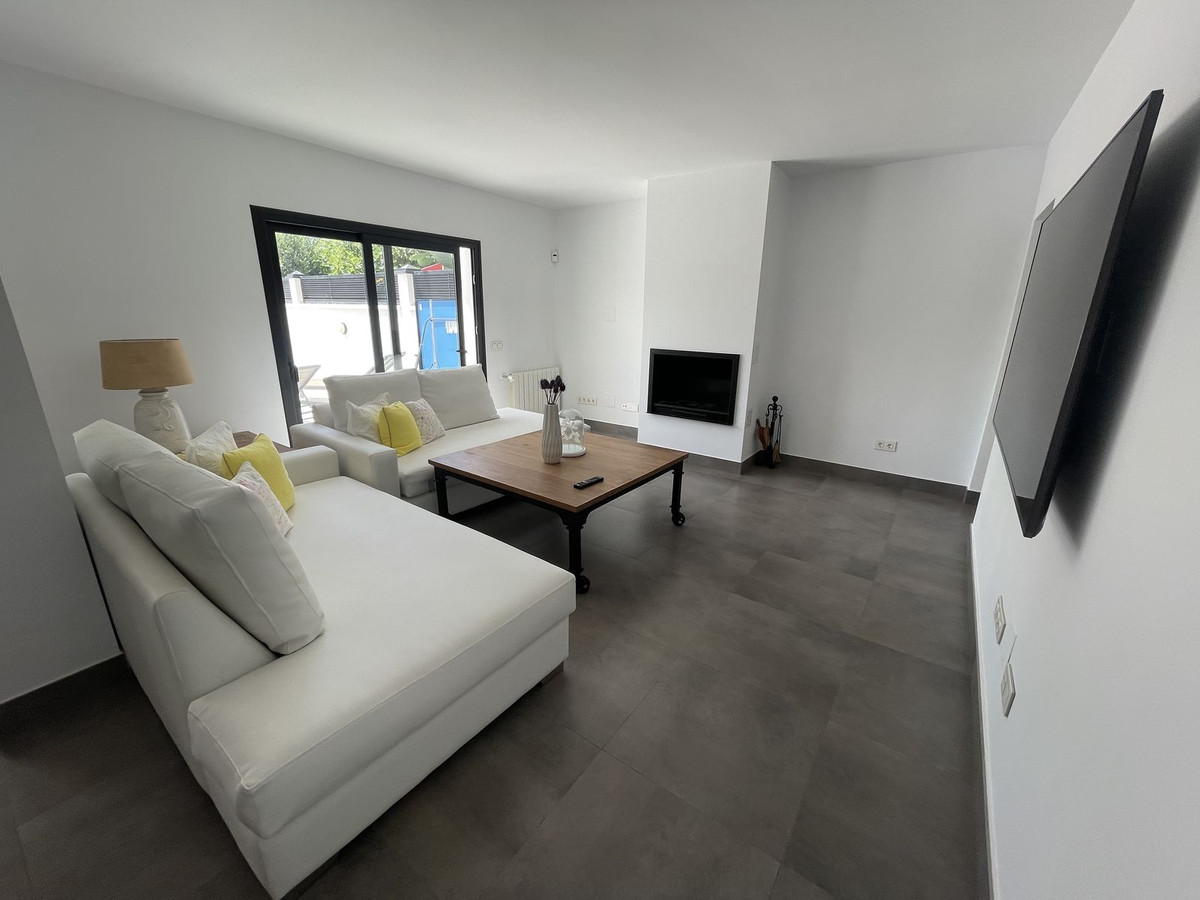 3 Bed Townhouse for sale in San Pedro De Alcántara Costa Del Sol, Málaga, Spain