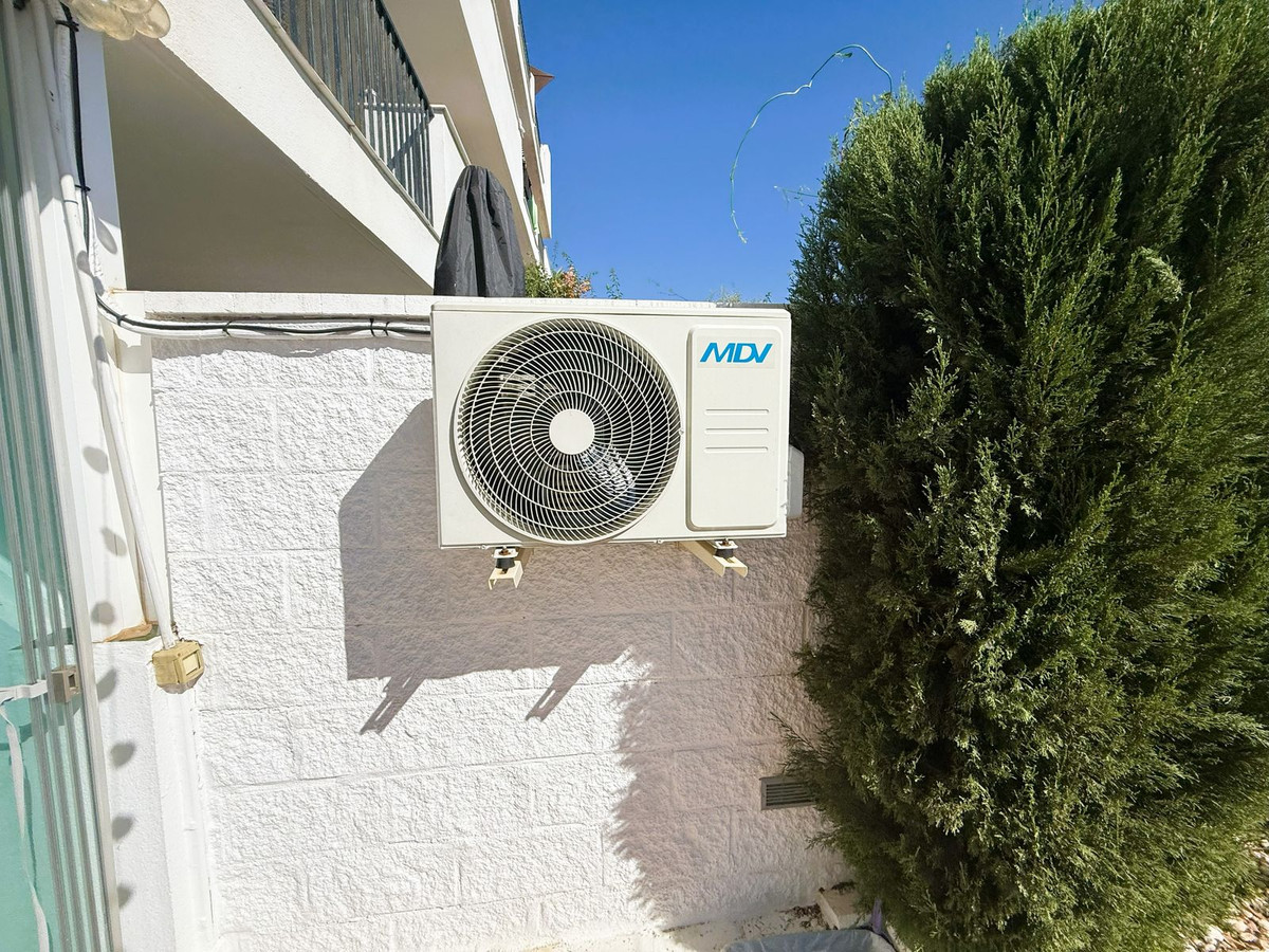 2 Bed Apartment for sale in La Cala De Mijas Costa Del Sol, Málaga, Spain