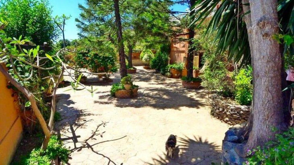 Se vende Villa - Chalet de 3 dormitorios en Costa Del Sol East, Málaga, España