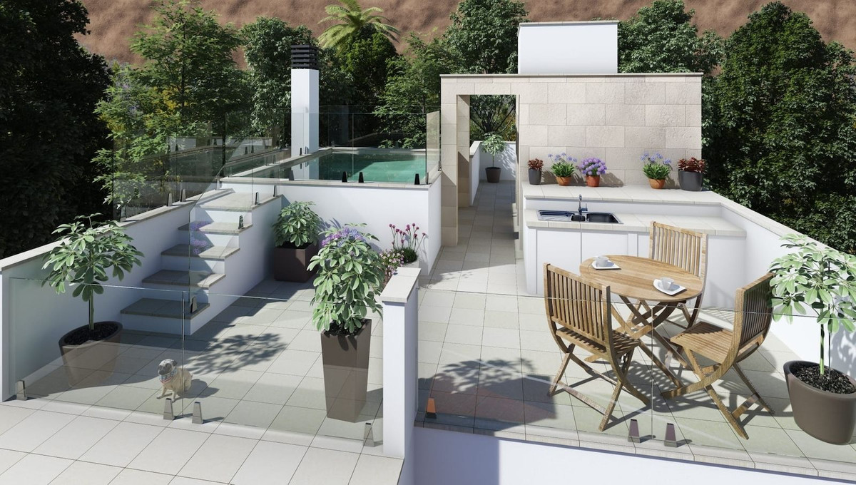 4 Bed Townhouse for sale in Nerja Costa Del Sol East, Málaga, Spain