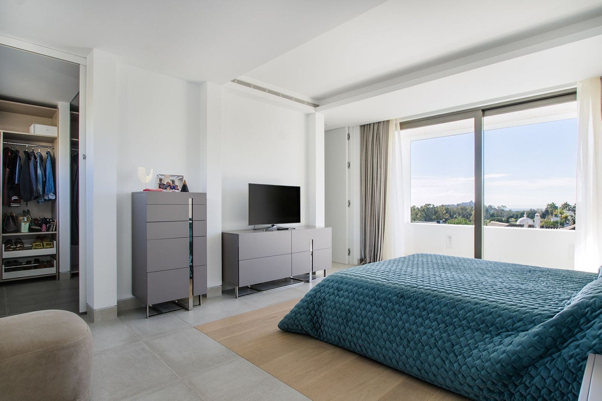 Se vende Villa - Chalet de 5 dormitorios en Costa Del Sol, Málaga, España