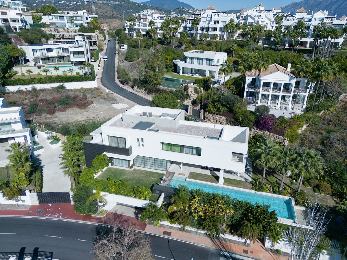 Se vende Villa - Chalet de 5 dormitorios en Costa Del Sol, Málaga, España