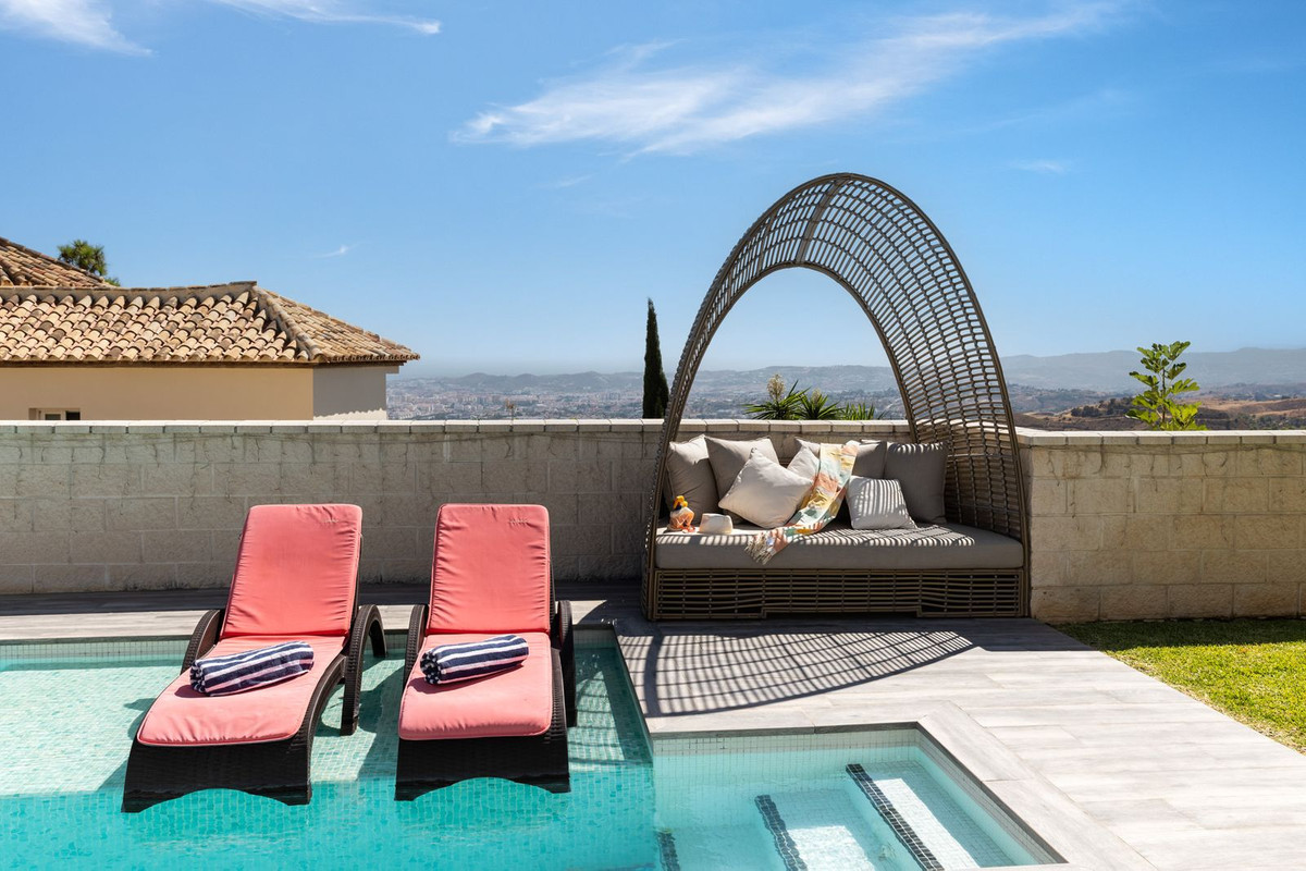4 Bed Townhouse for sale in Mijas Costa Costa Del Sol, Málaga, Spain