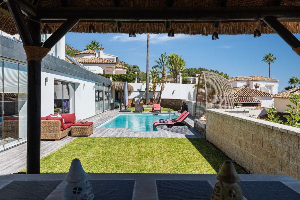 4 Bed Townhouse for sale in Mijas Costa Costa Del Sol, Málaga, Spain