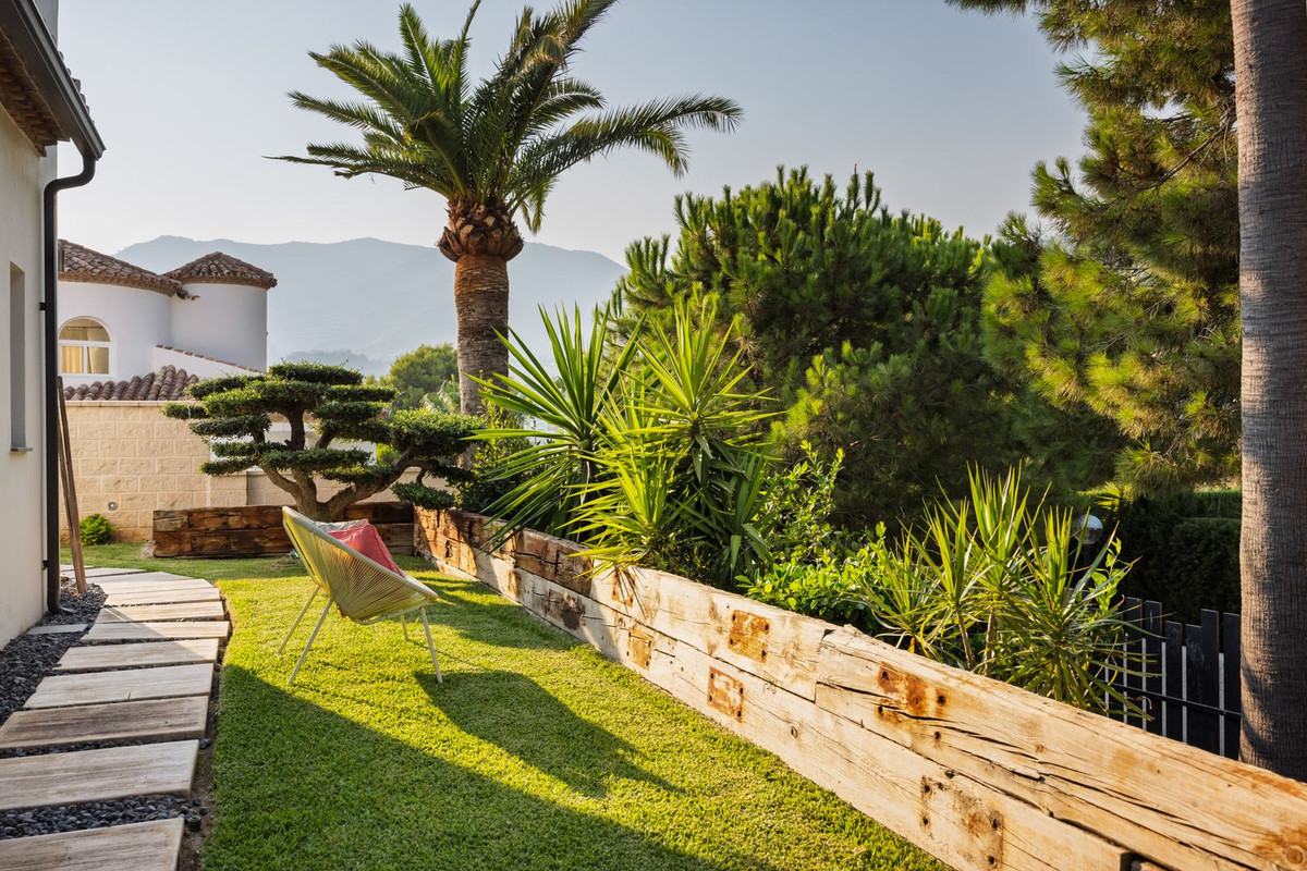 4 Bed Townhouse for sale in Mijas Costa Costa Del Sol, Málaga, Spain