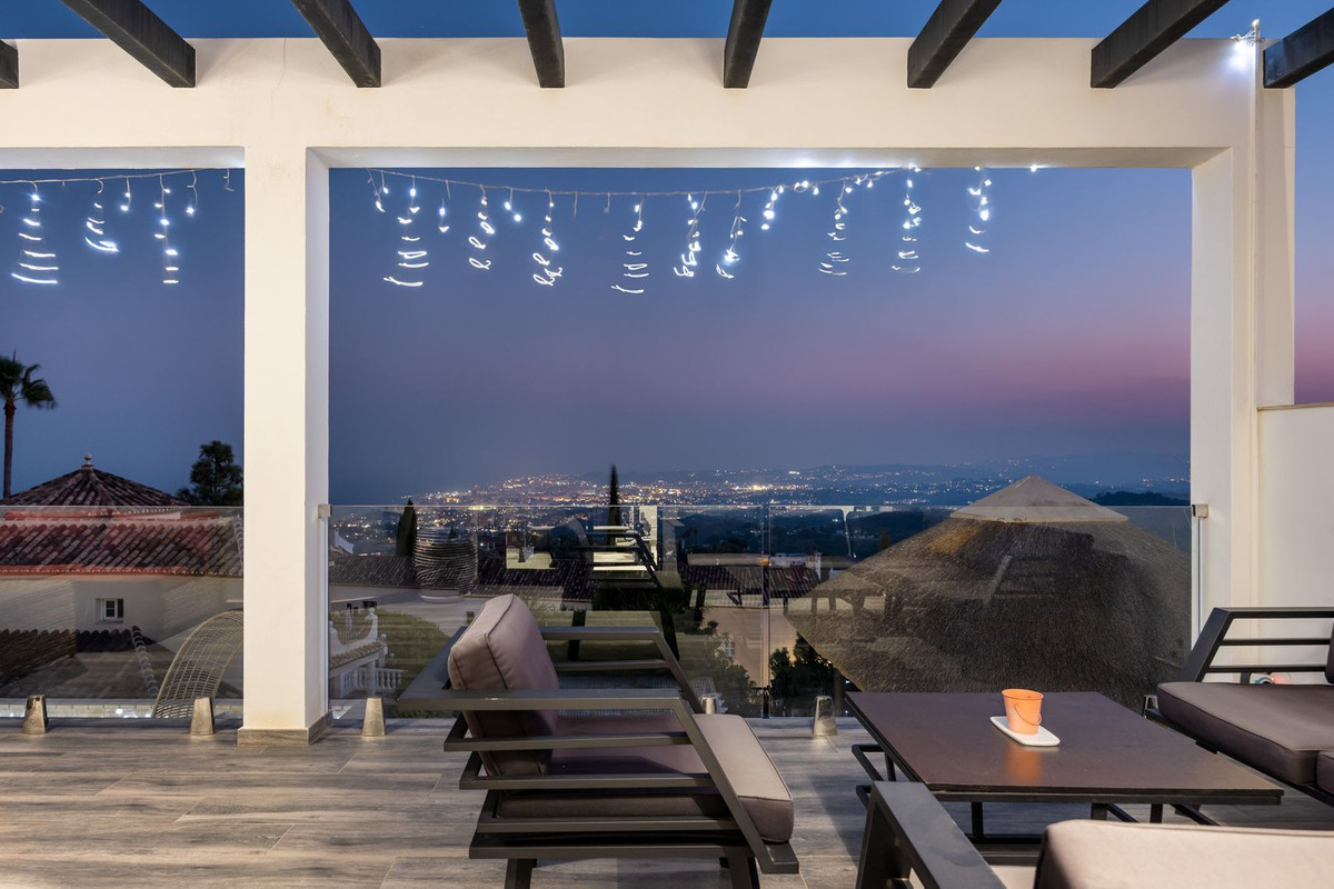 4 Bed Townhouse for sale in Mijas Costa Costa Del Sol, Málaga, Spain