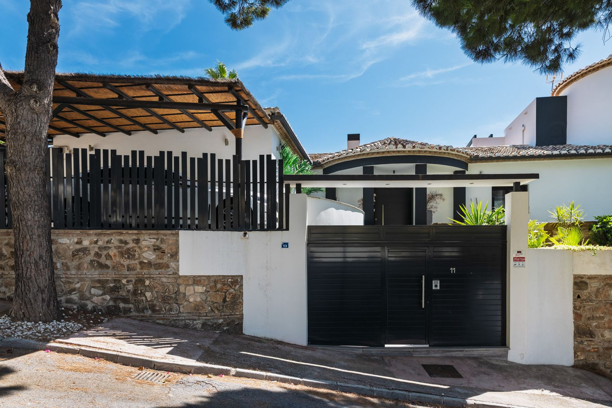 4 Bed Townhouse for sale in Mijas Costa Costa Del Sol, Málaga, Spain
