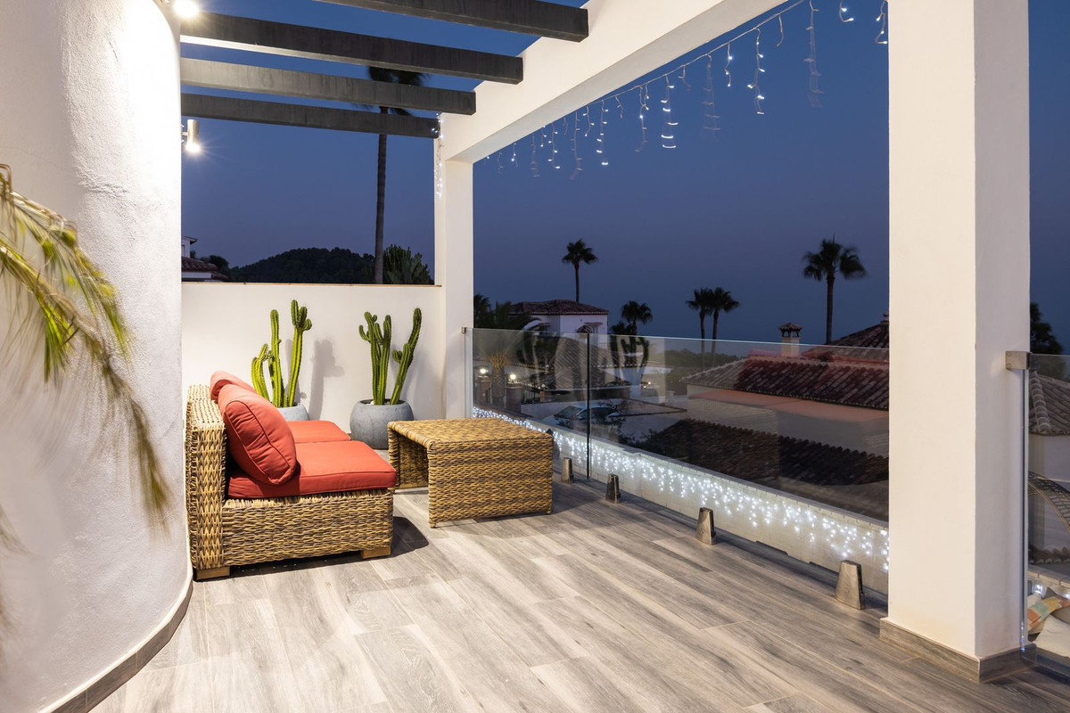 4 Bed Townhouse for sale in Mijas Costa Costa Del Sol, Málaga, Spain