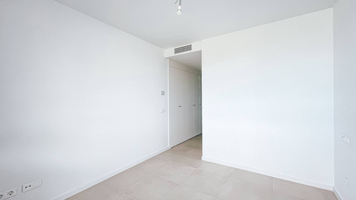 3 Bed Apartment for sale in Torremolinos Costa Del Sol, Málaga, Spain