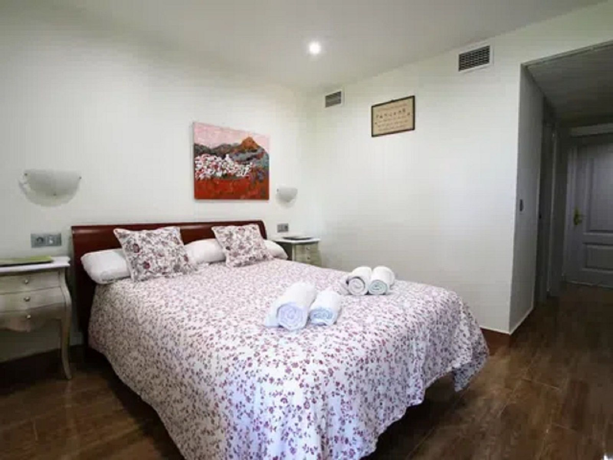 3 Bed Apartment for sale in Torremolinos Costa Del Sol, Málaga, Spain