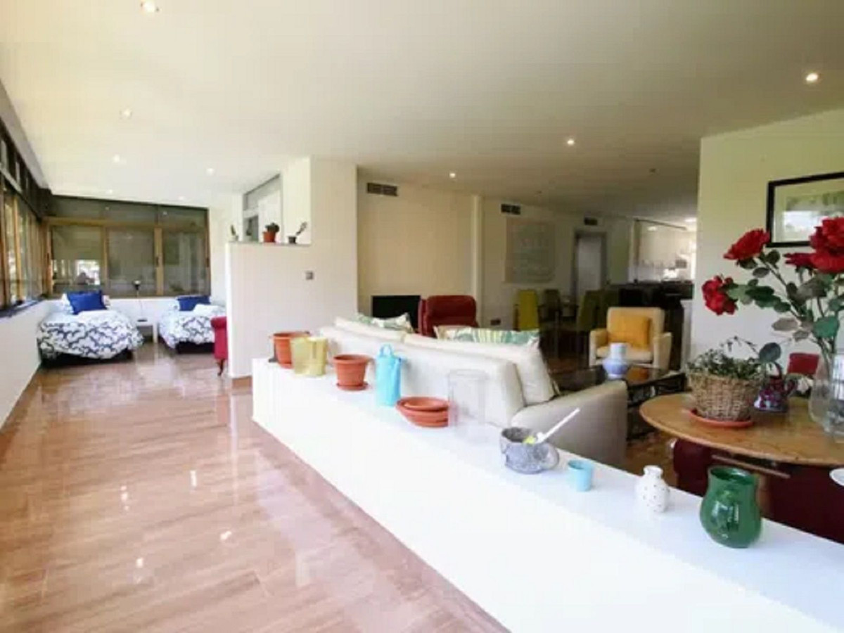 3 Bed Apartment for sale in Torremolinos Costa Del Sol, Málaga, Spain