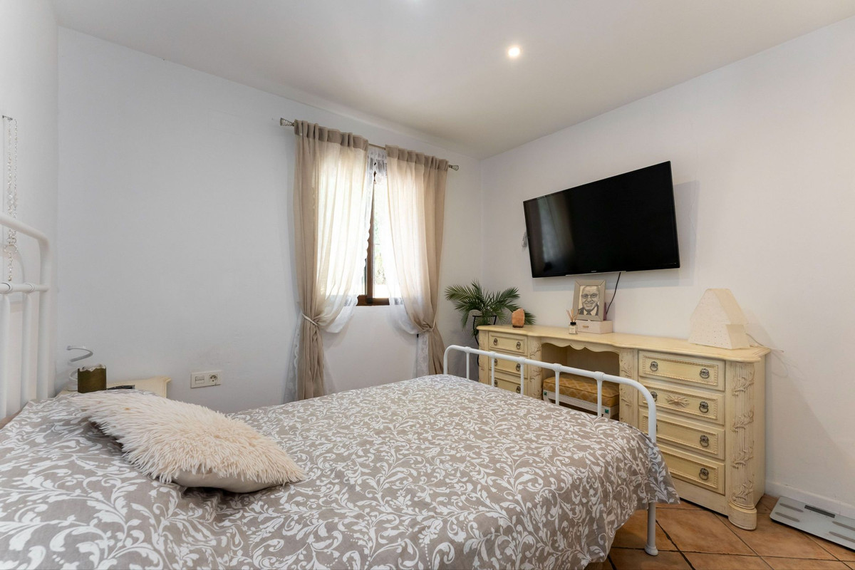 Se vende Finca - Cortijo de 3 dormitorios en Costa Del Sol, Málaga, España