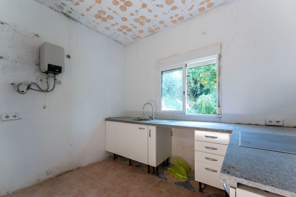Se vende Finca - Cortijo de 3 dormitorios en Costa Del Sol, Málaga, España