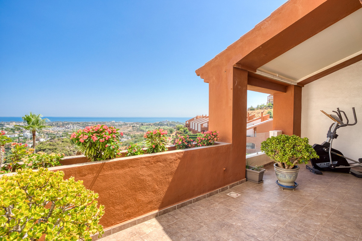 3 Bed Townhouse for sale in Benahavís Costa Del Sol, Málaga, Spain